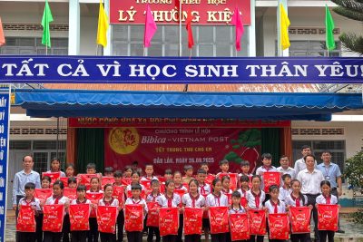 Ấm áp Tết Trung thu – Chung tay vì học sinh thân yêu